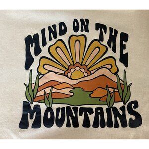 PacSun UNISEX OSFM Yellow Crewneck Sweatshirt Mind‎ On The Mountains EUC